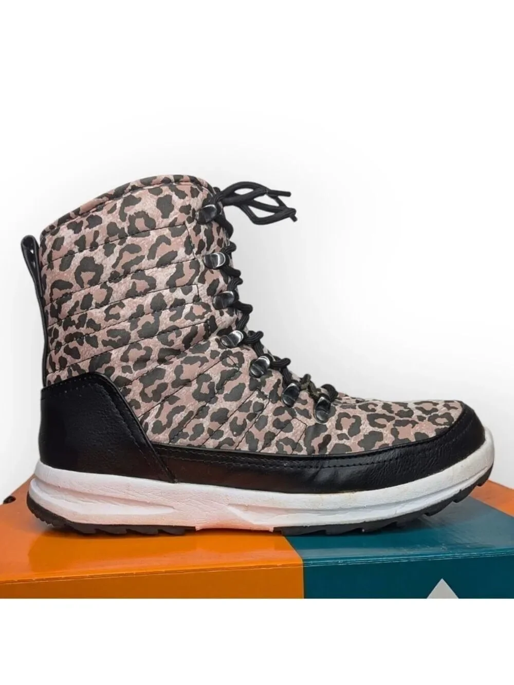 Sporto Leopard Print‎ Warm Lined Winter Boots Women’s 6.5M Waterproof NO OFFERS